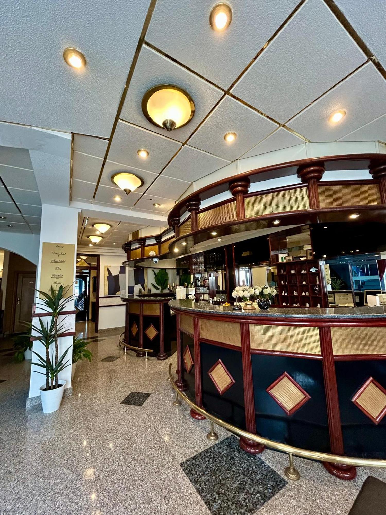 Bavaria Trogir 3*