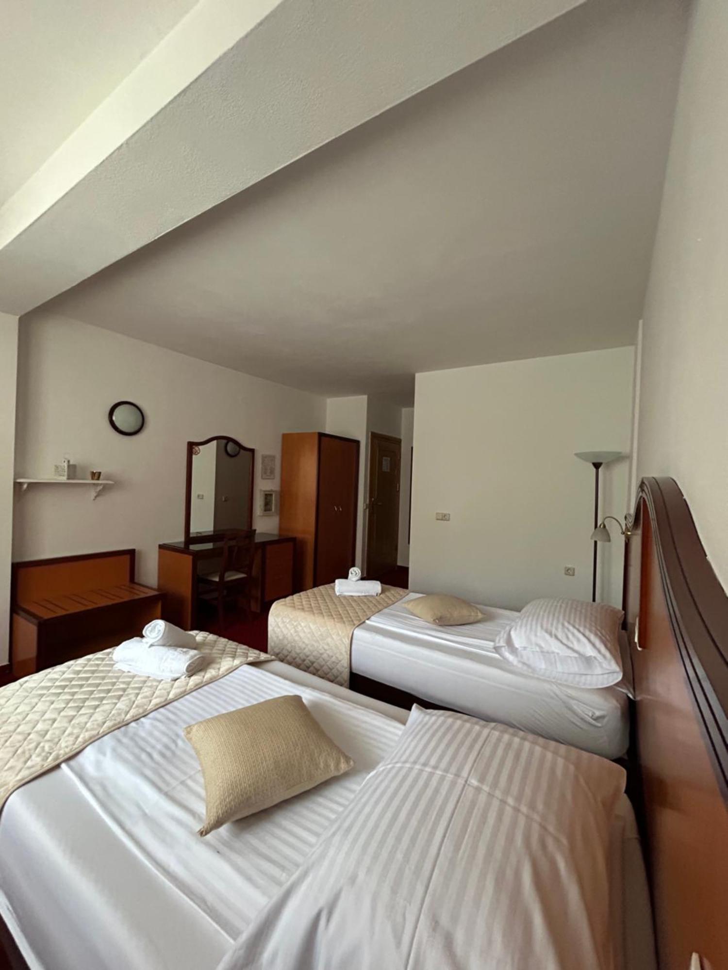 Bavaria Trogir 3* Donji Seget