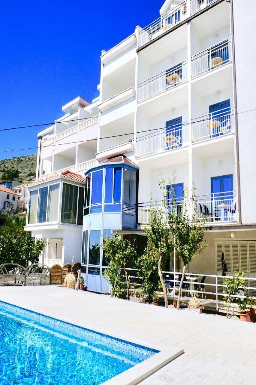 Bavaria Trogir Hotel